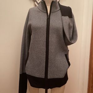 Zippered Cardigan, Size Large, NWT, Black & White